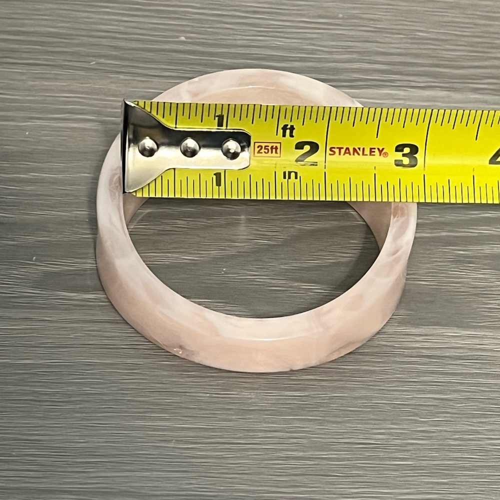 Vintage Lucite Plastic Bangle Bracelet, Pale Pink Swirls, Asymmetrical, Boho - Picture 11 of 11